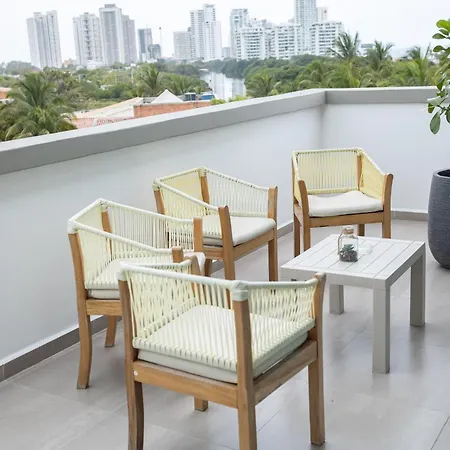 Penthouse Con Balcon Y Vista Al Mar Cerca Del Centro Historico * Cartagena