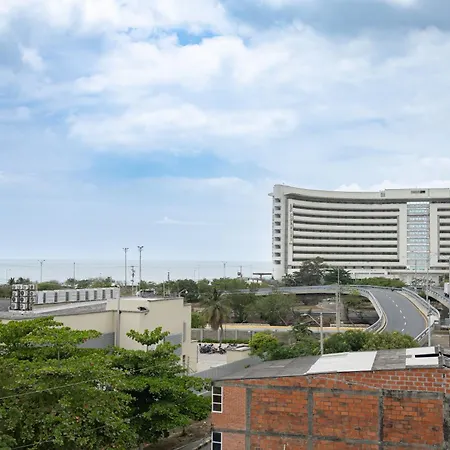 Apartment Penthouse Con Balcon Y Vista Al Mar Cerca Del Centro Historico